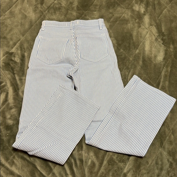 Abercrombie & Fitch High Rise 90’s Relaxed Jeans - Picture 5 of 5